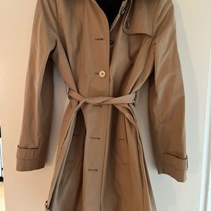 Womens raincoat with liner
